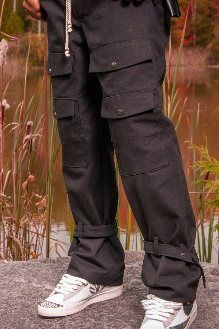 The "Cheggz" Cargo Pants (Blk)