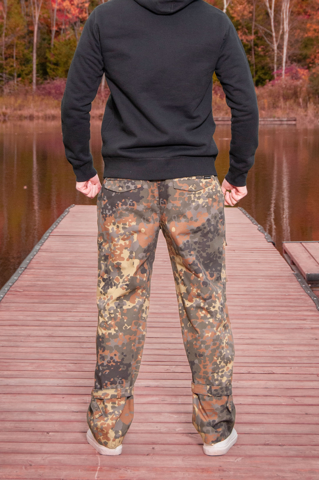 The "Cheggz" Cargo Pants (Camo)